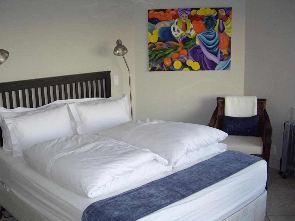 แอท เดอะ ร็อคส์ Hotel ลางเงอบาน ห้อง รูปภาพ